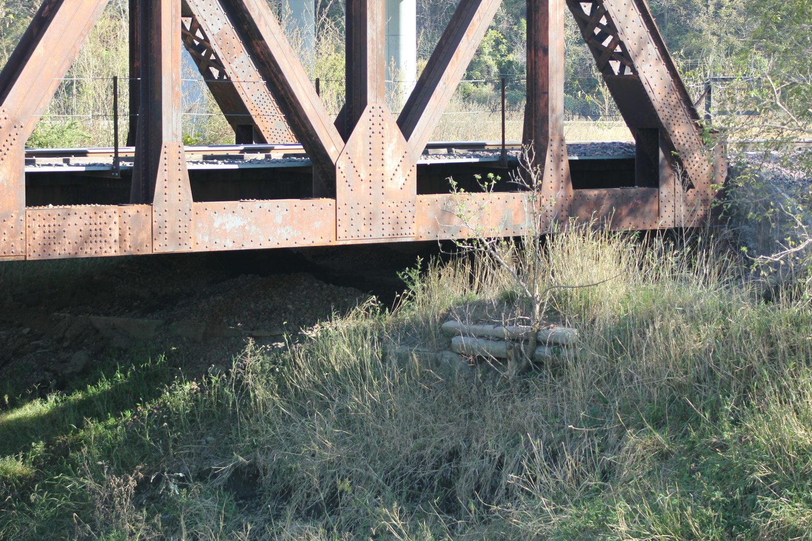 South abutment